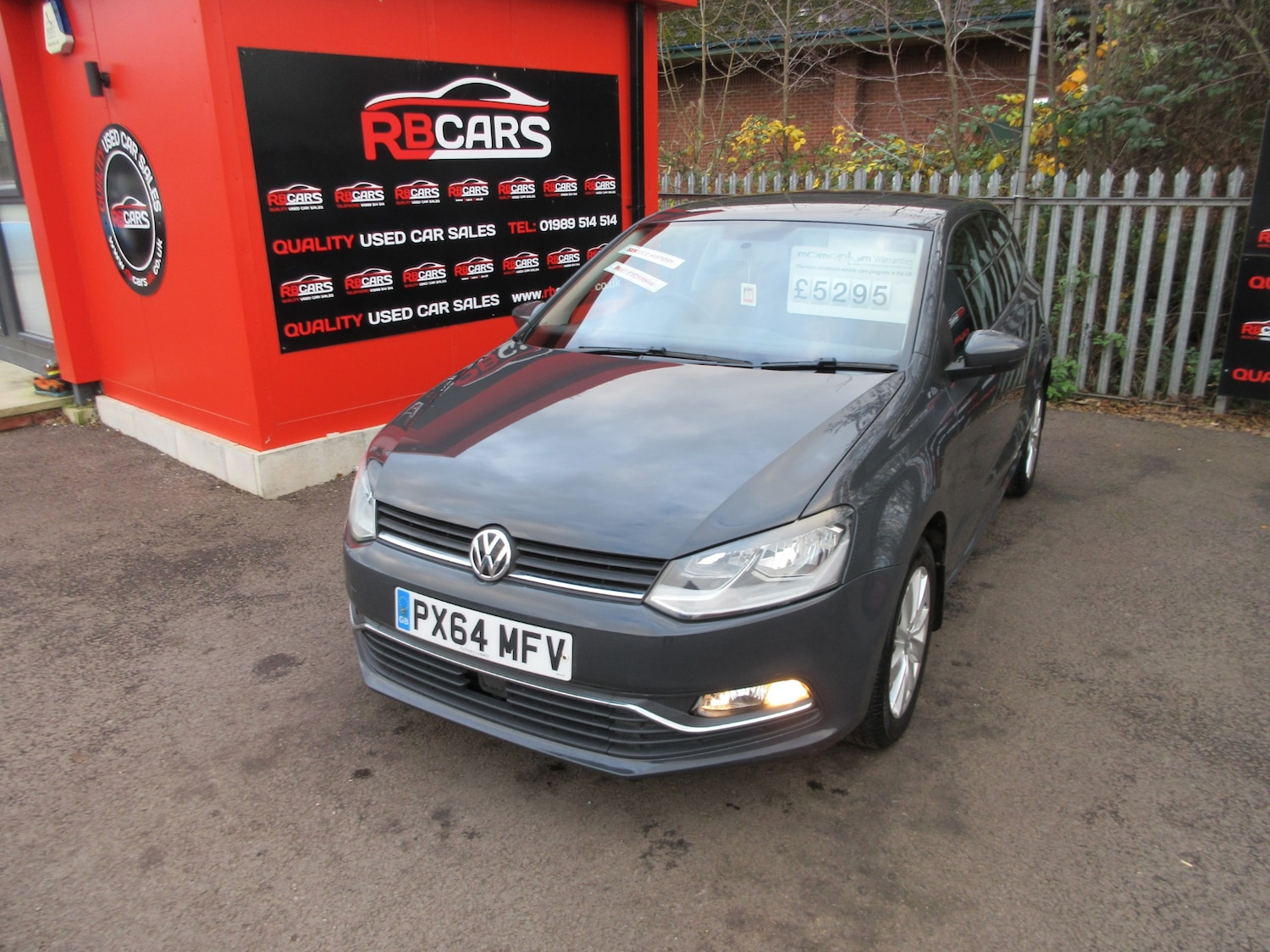 Used Volkswagen Polo 2014 for sale - 76893350: Photo 3