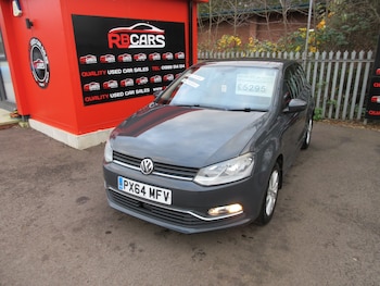 Used Volkswagen Polo 2014 for sale - 76893350: Photo