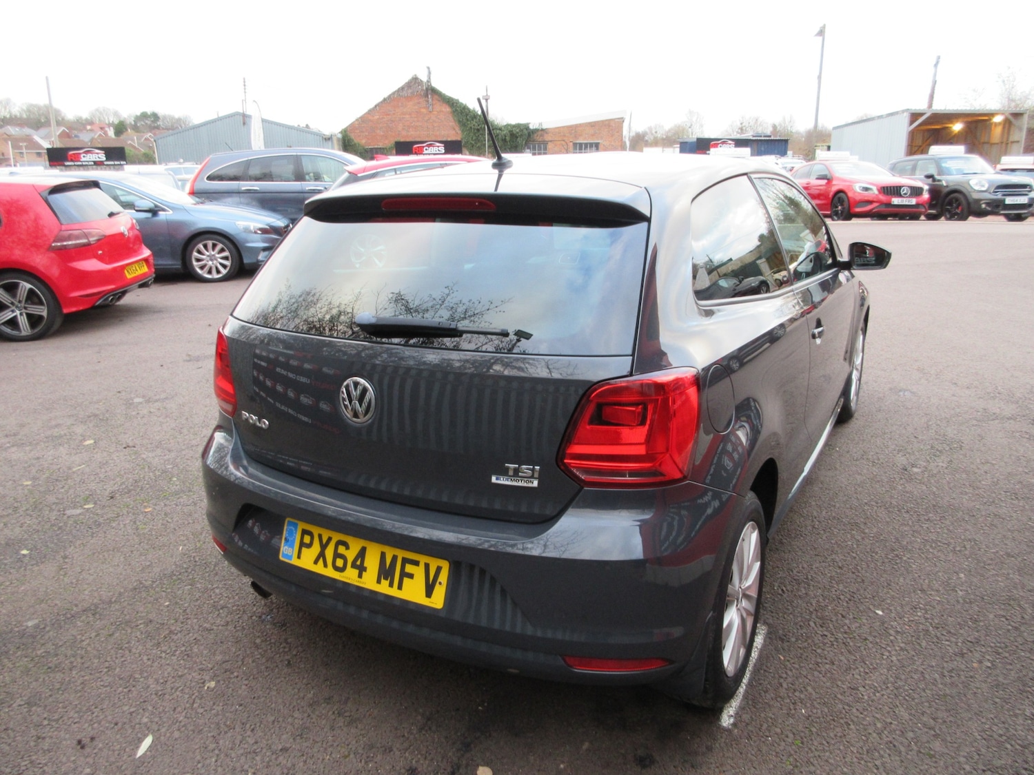 Used Volkswagen Polo 2014 for sale - 76893350: Photo 7