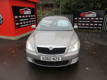 Used Skoda Octavia 2010 for sale - 76290102: Photo