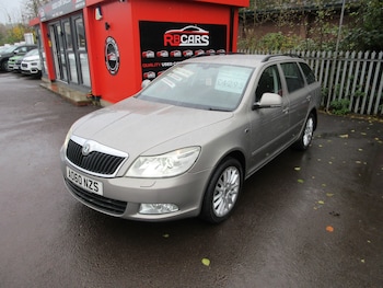 Used Skoda Octavia 2010 for sale - 76290102: Photo