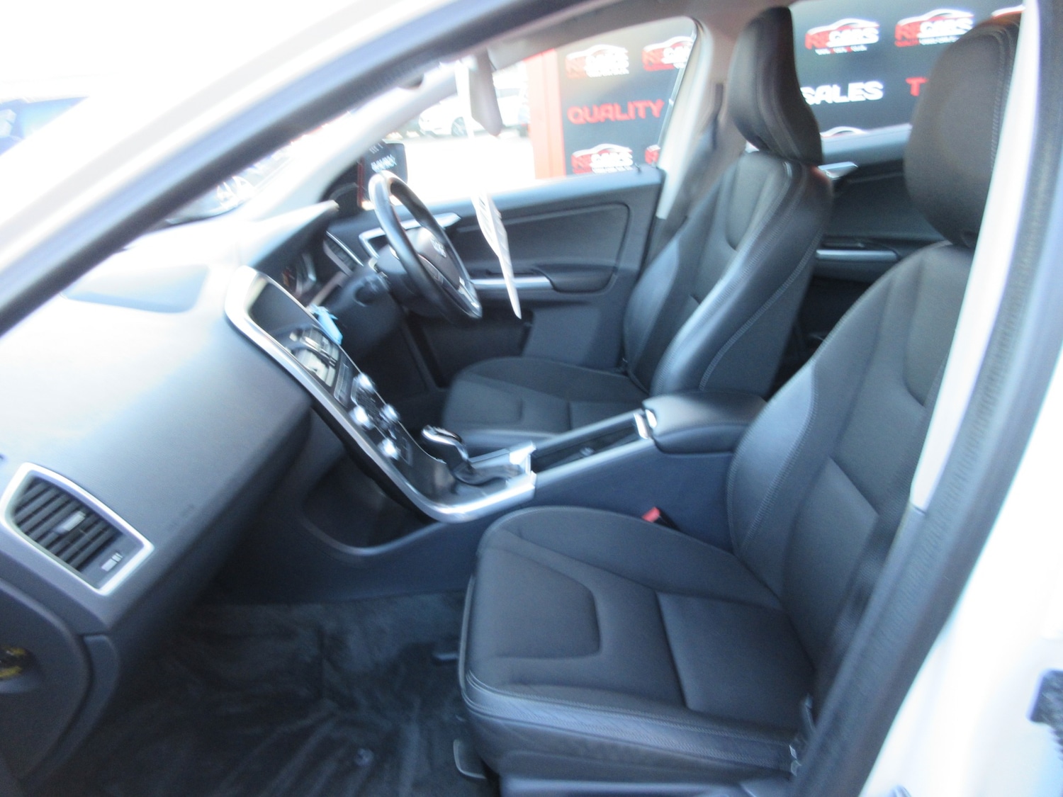 Used Volvo XC60 2016 for sale - 77077206: Photo 27