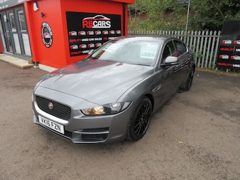 Used Jaguar XE 2016 for sale - 76404480: Photo