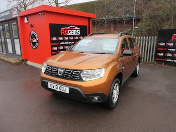 Used Dacia Duster 2019 for sale - 76957637: Photo