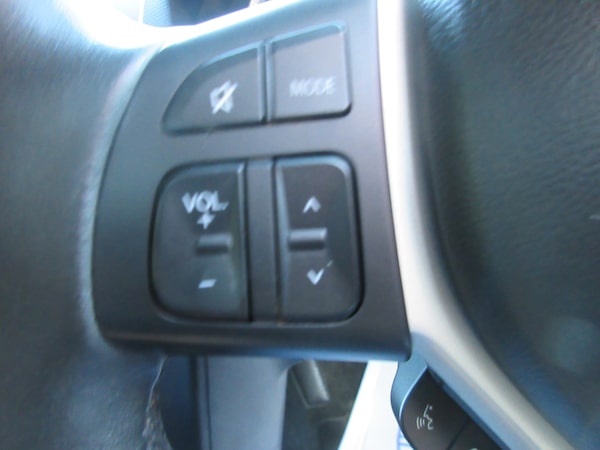 Used Suzuki Swift 2015 for sale - 76129350: Photo 14