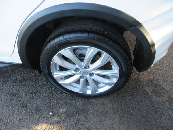 Used Suzuki Swift 2015 for sale - 76129350: Photo 23