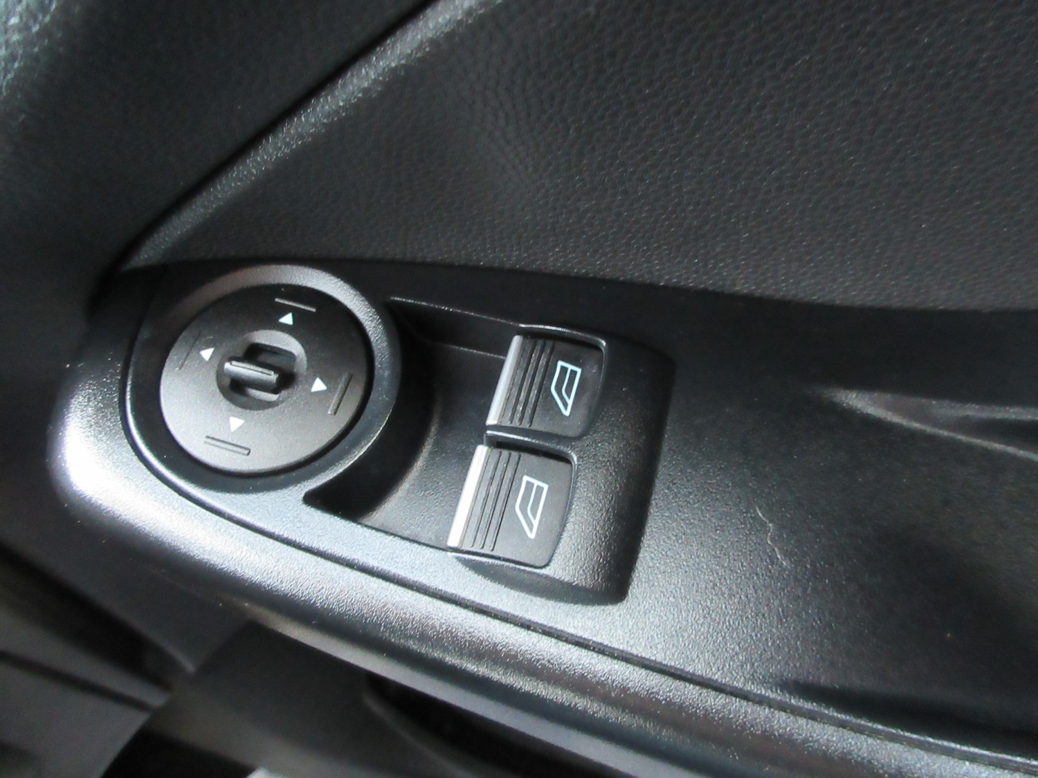 Used Ford Fiesta 2016 for sale - 76541940: Photo 17