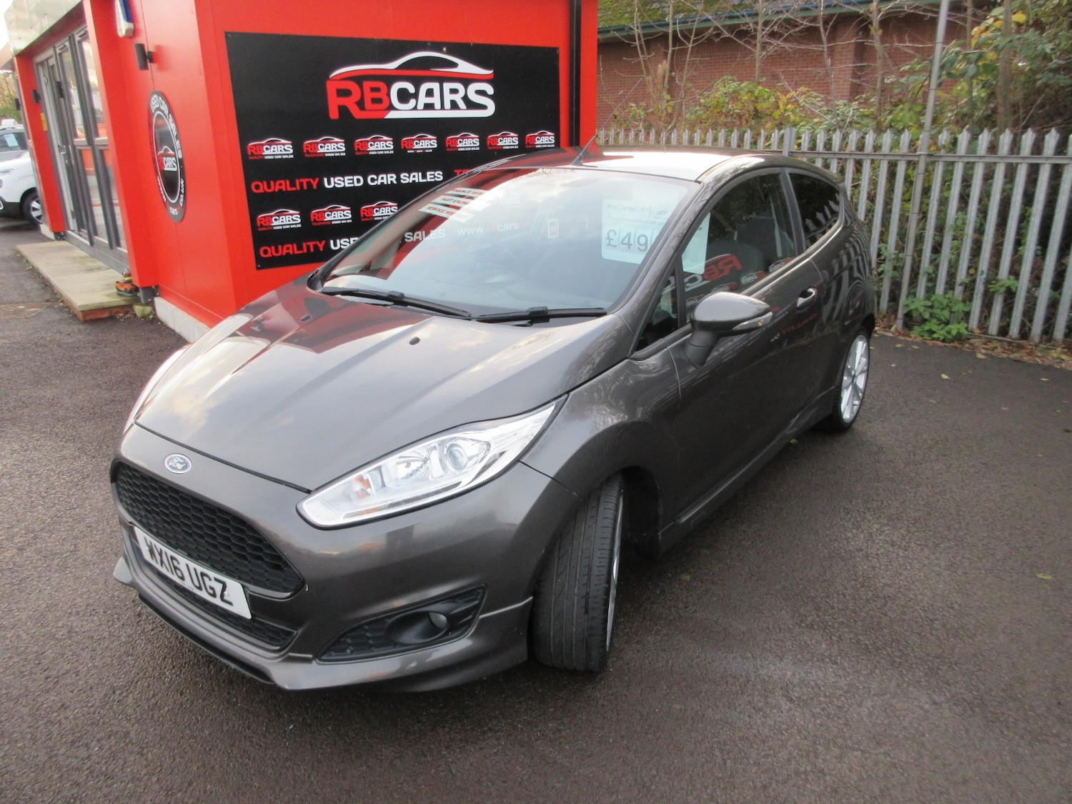 Used Ford Fiesta 2016 for sale - 76541940: Photo 3