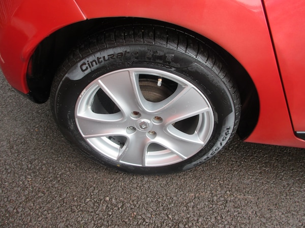 Used Renault Clio 2014 for sale - 75629814: Photo 24