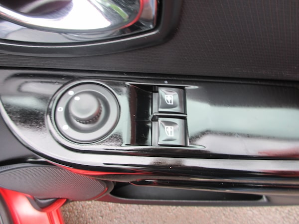 Used Renault Clio 2014 for sale - 75629814: Photo 9