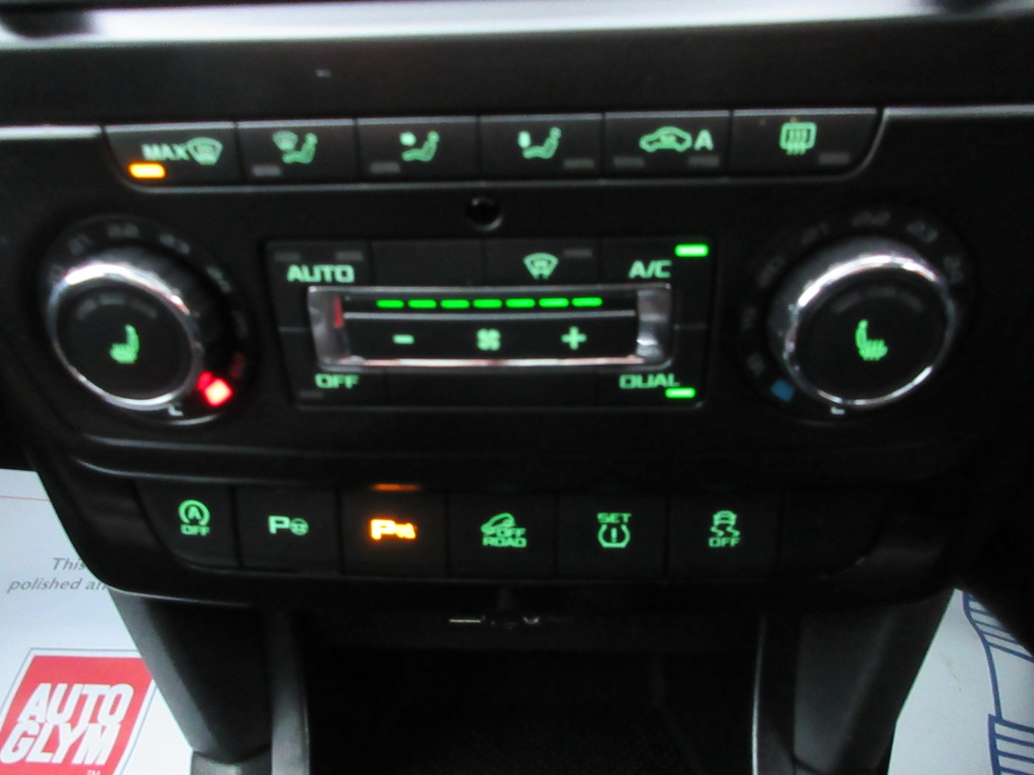 Used Skoda Yeti 2017 for sale - 76957707: Photo 14