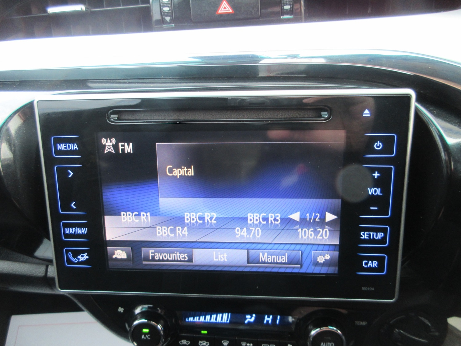 Used Toyota Hilux 2018 for sale - 76403479: Photo 11