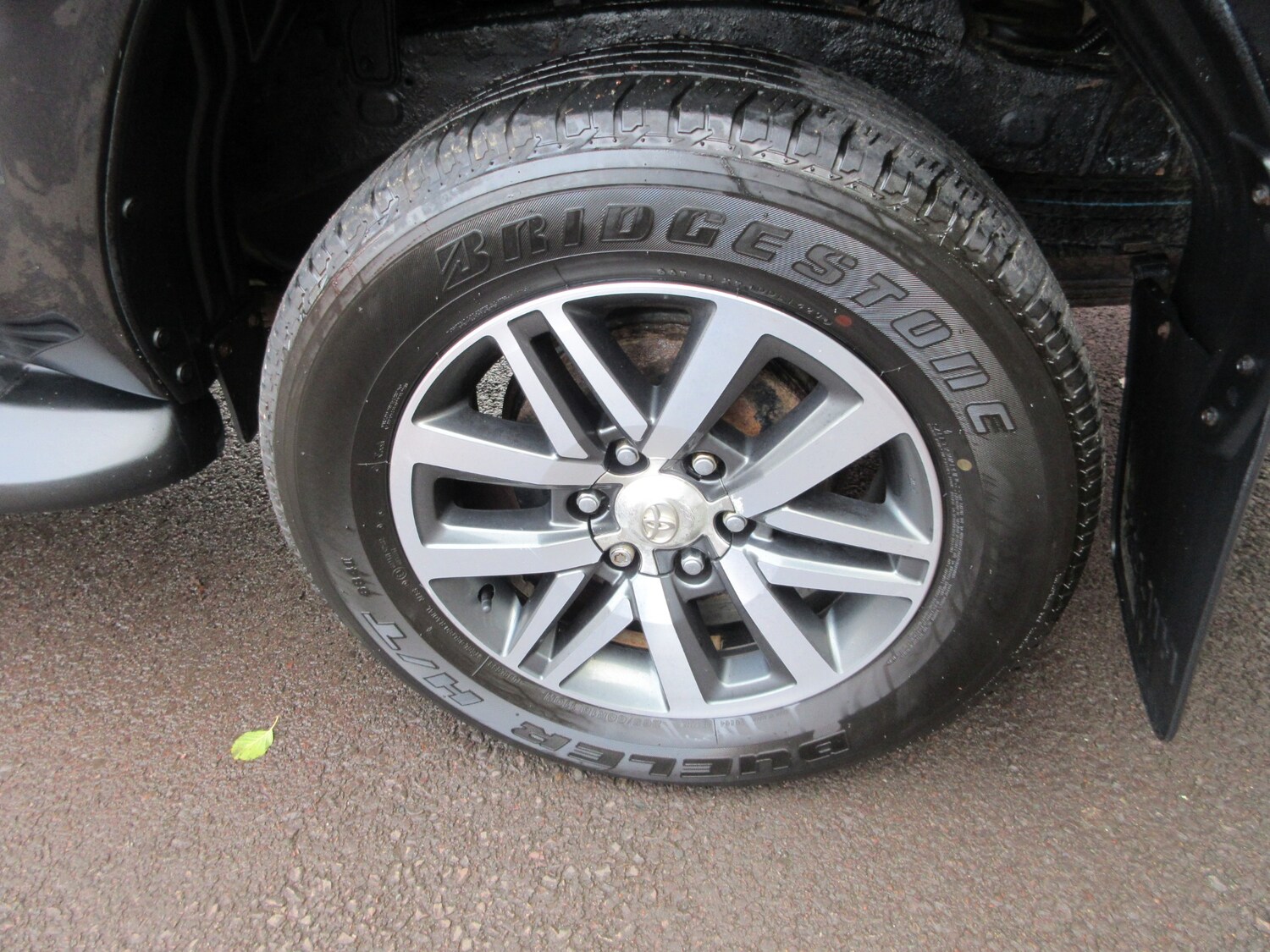 Used Toyota Hilux 2018 for sale - 76403479: Photo 29