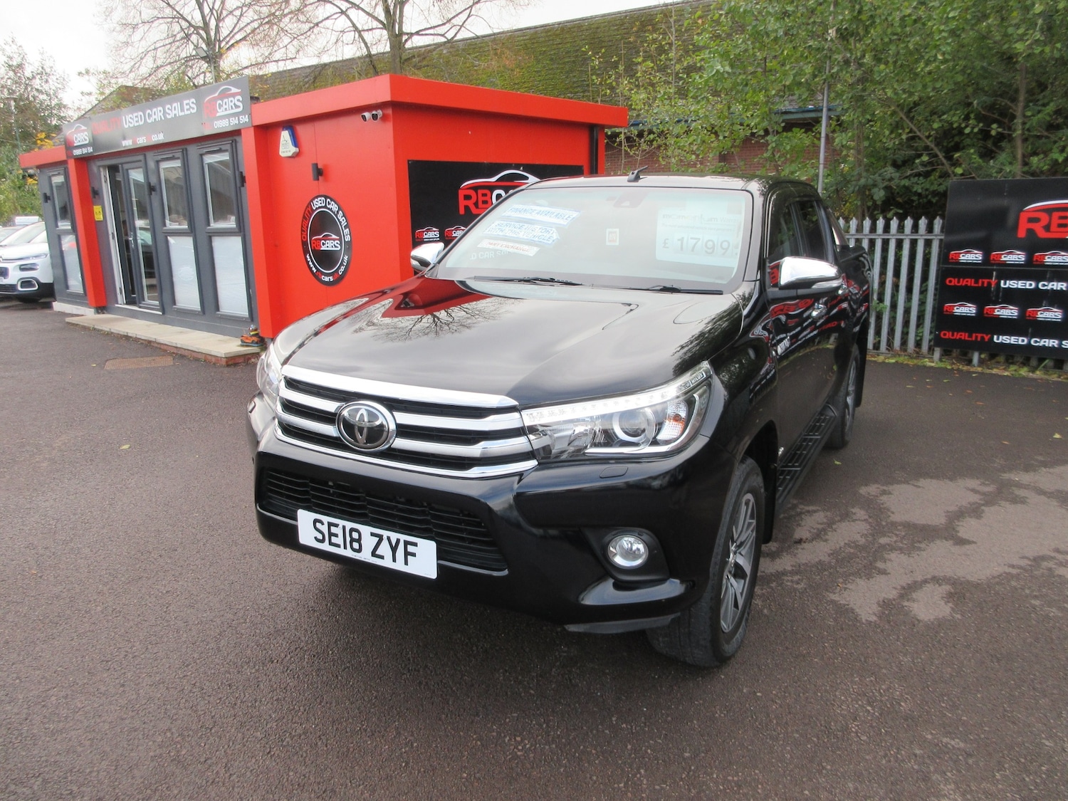 Used Toyota Hilux 2018 for sale - 76403479: Photo 3