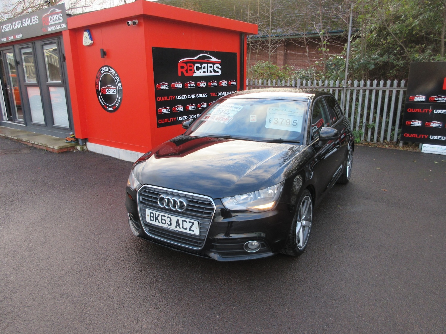 Used Audi A1 2013 for sale - 76682520: Photo 3