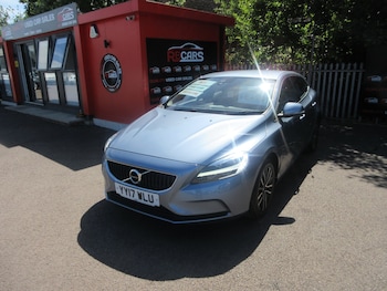 Used Volvo V40 2017 for sale - 78791726: Photo