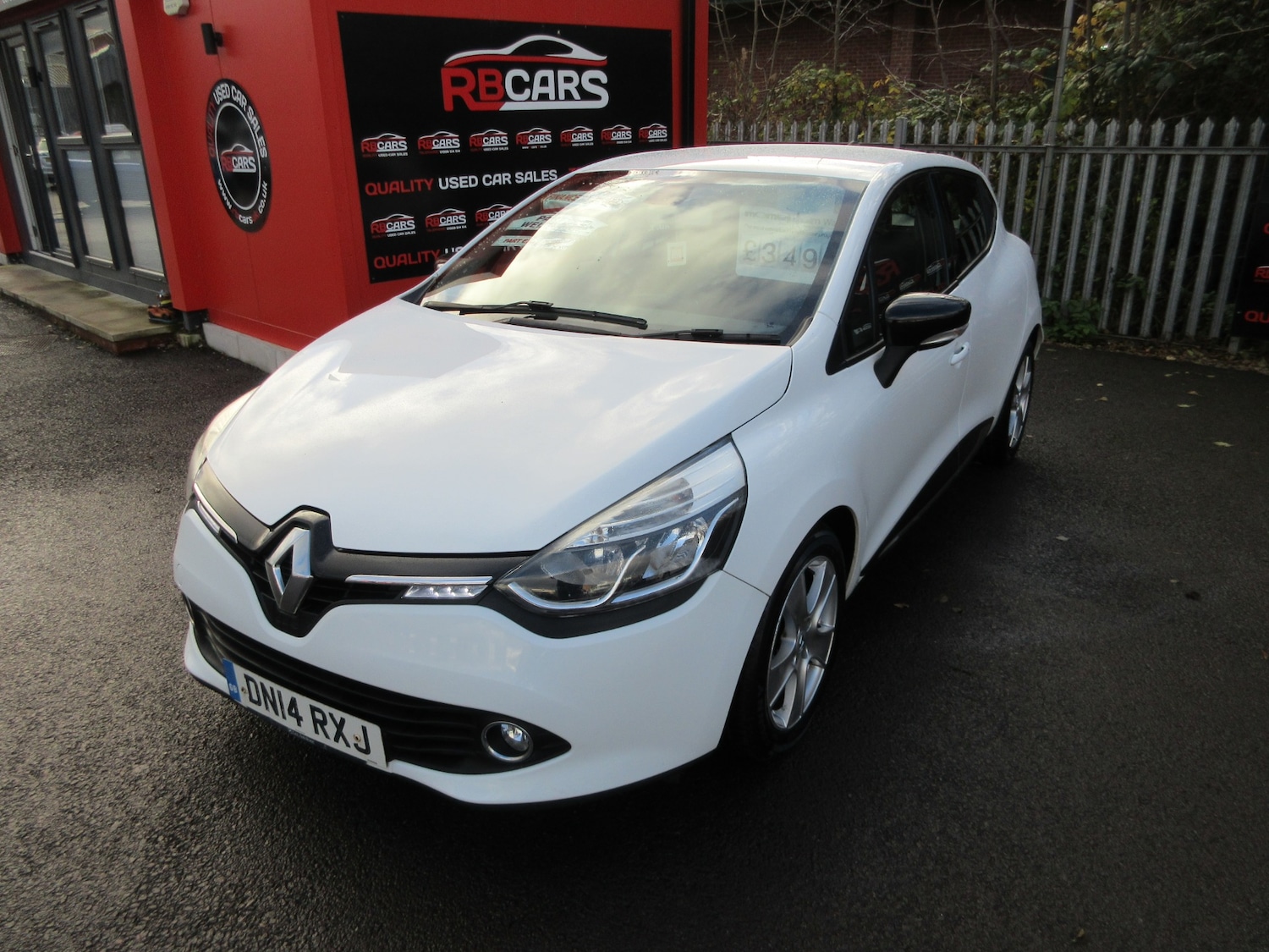 Used Renault Clio 2014 for sale - 76777449: Photo 3