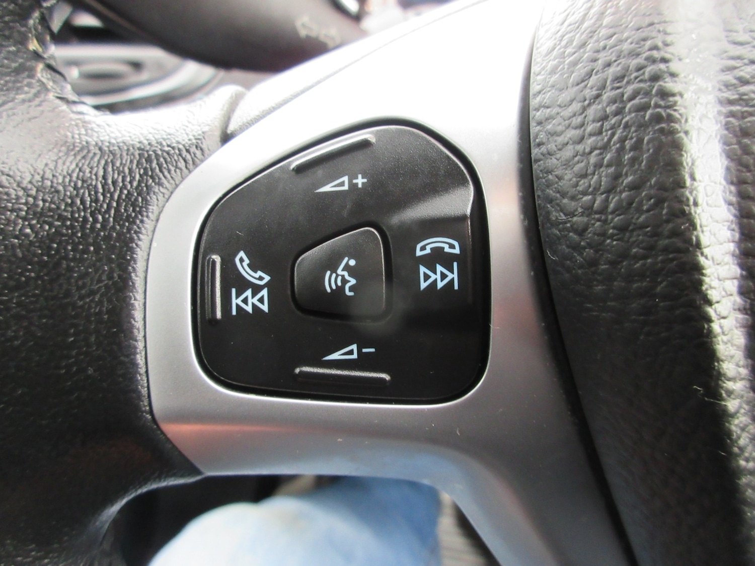 Used Ford Fiesta 2016 for sale - 76877641: Photo 15