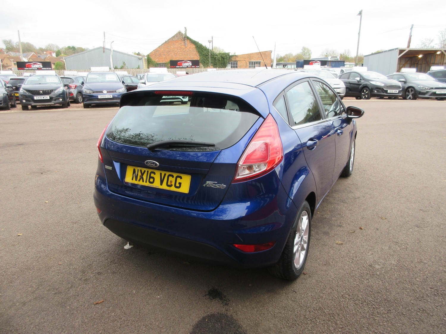 Used Ford Fiesta 2016 for sale - 76877641: Photo 6
