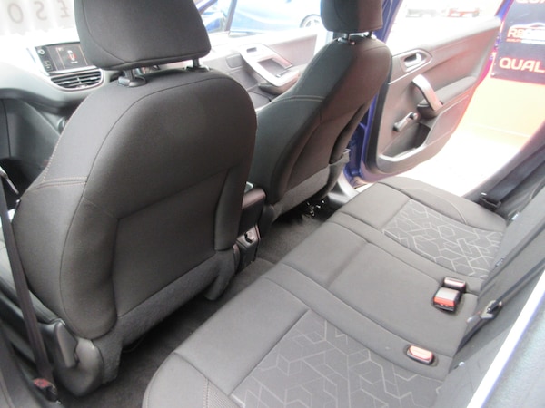 Used Peugeot 2008 2014 for sale - 76288527: Photo 15