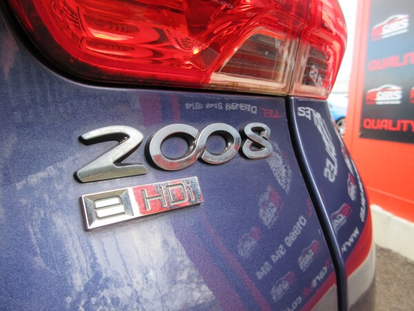 Used Peugeot 2008 2014 for sale - 76288527: Photo 32