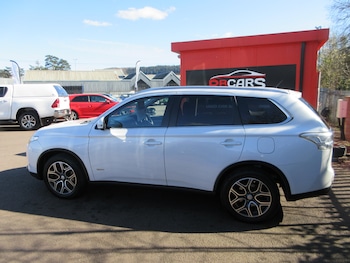 Used Mitsubishi Outlander 2015 for sale - 78054318: Photo