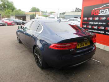 Used Jaguar XE 2015 for sale - 74900528: Photo