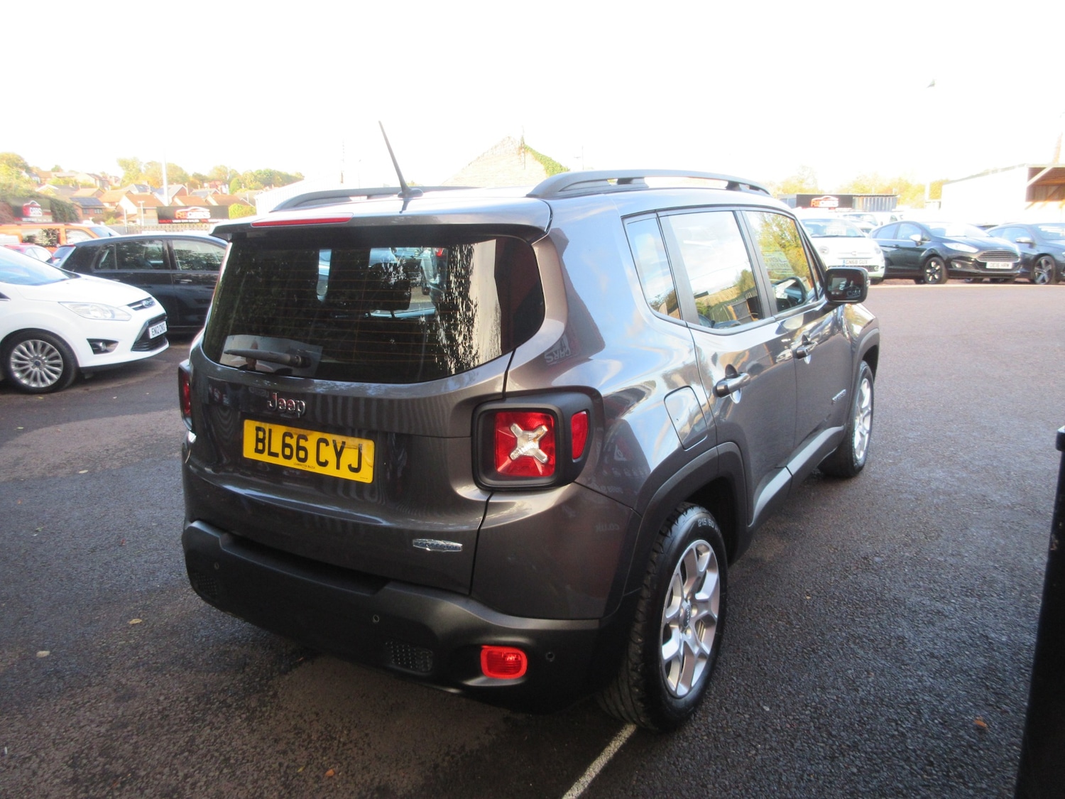 Used Jeep Renegade 2016 for sale - 76316596: Photo 7