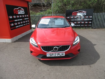 Used Volvo V40 2017 for sale - 77896590: Photo