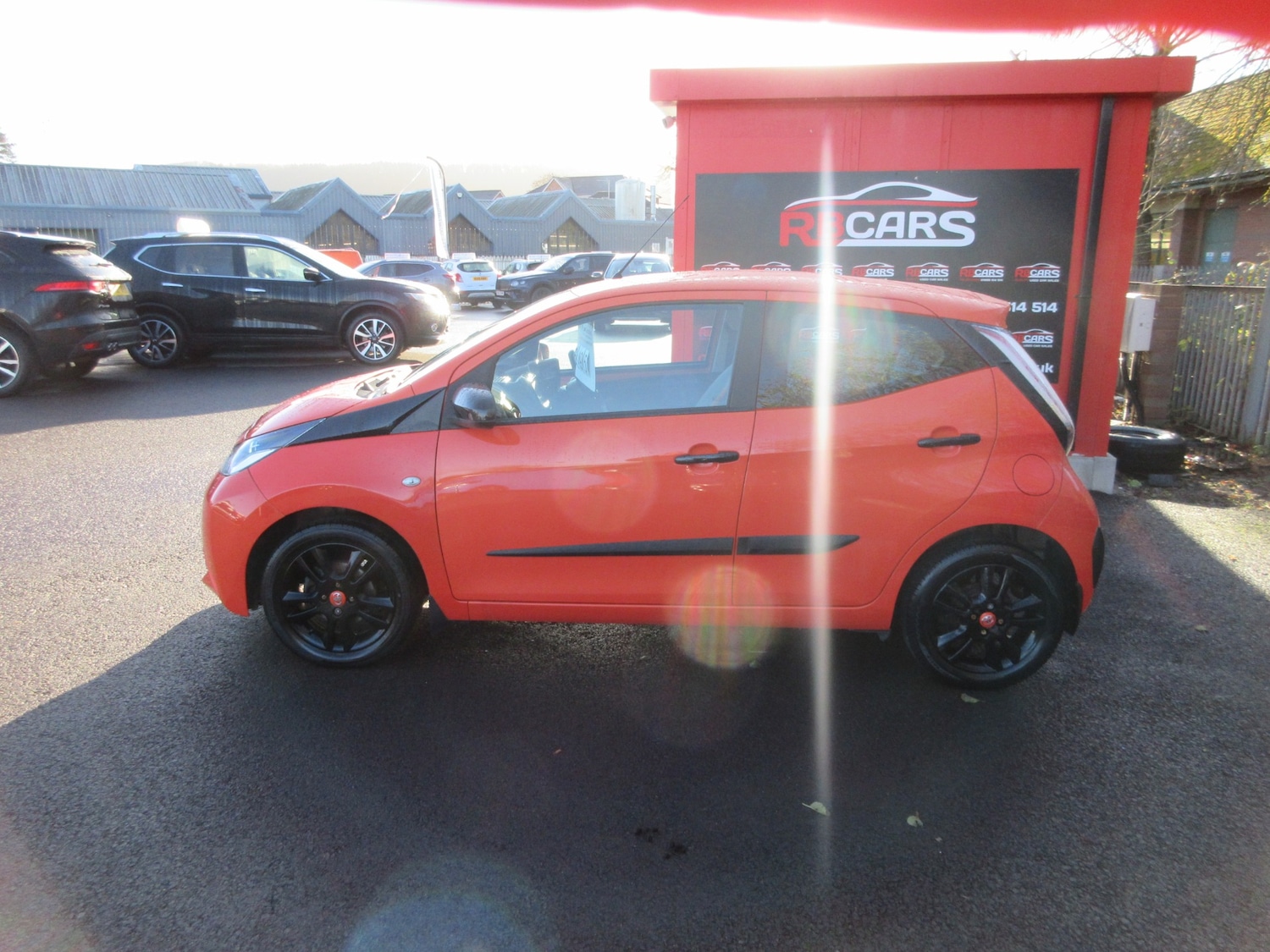 Used Toyota AYGO 2014 for sale - 76693288: Photo 4