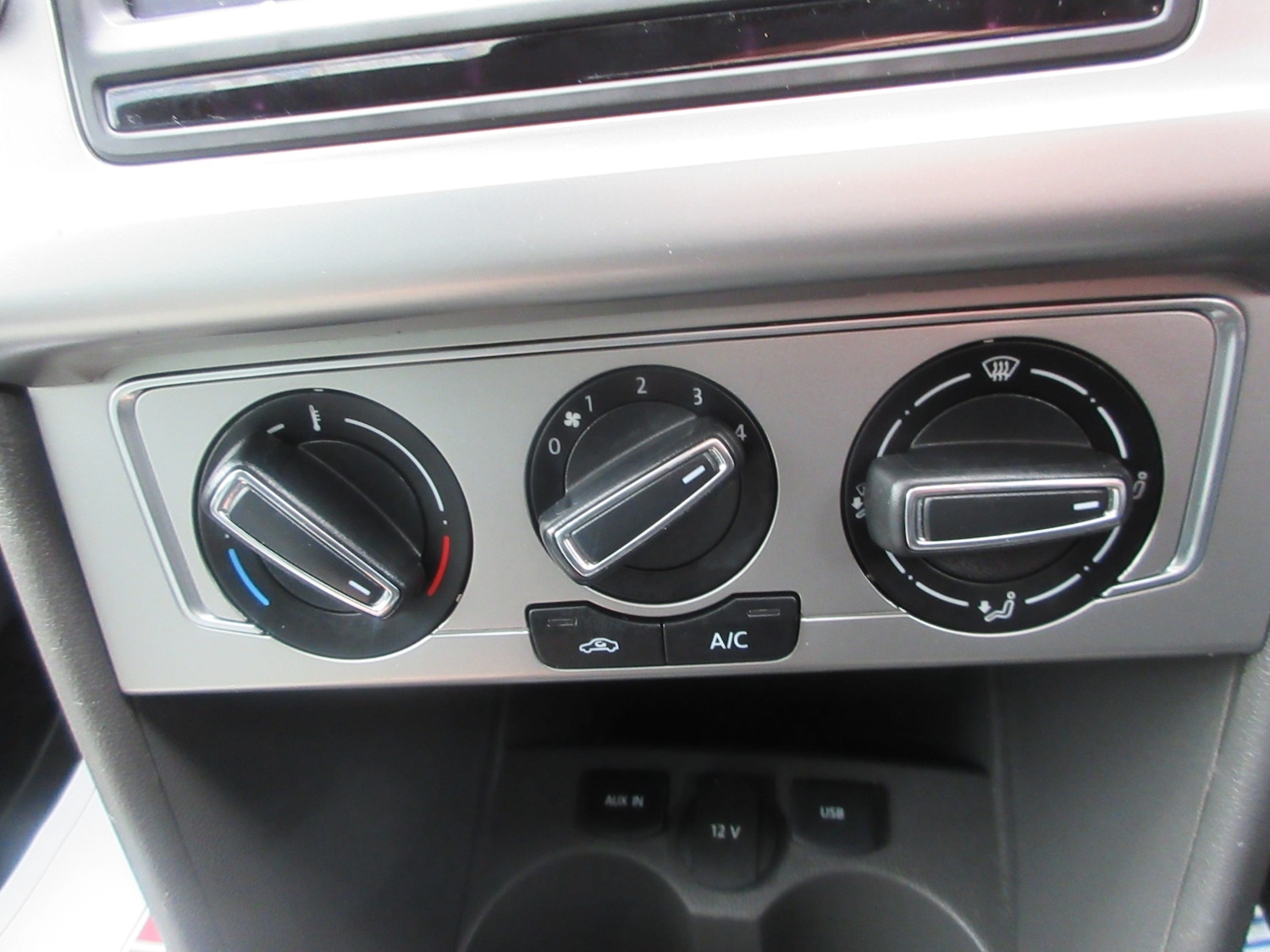 Used Volkswagen Polo 2017 for sale - 77516164: Photo 12