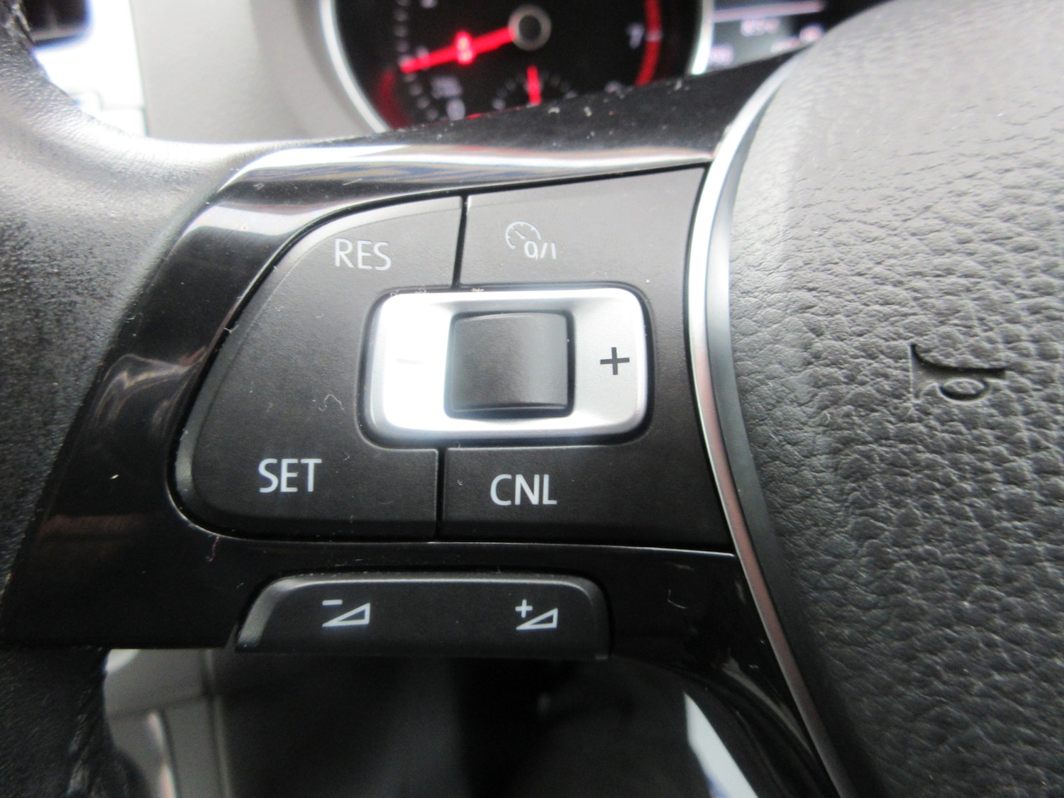 Used Volkswagen Polo 2017 for sale - 77516164: Photo 15