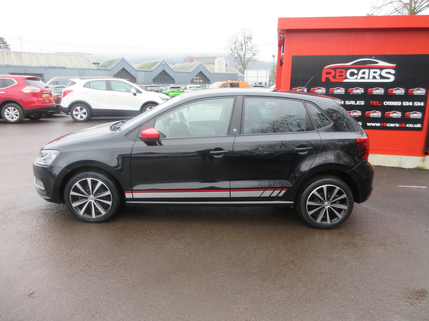 Used Volkswagen Polo 2017 for sale - 77516164: Photo 4