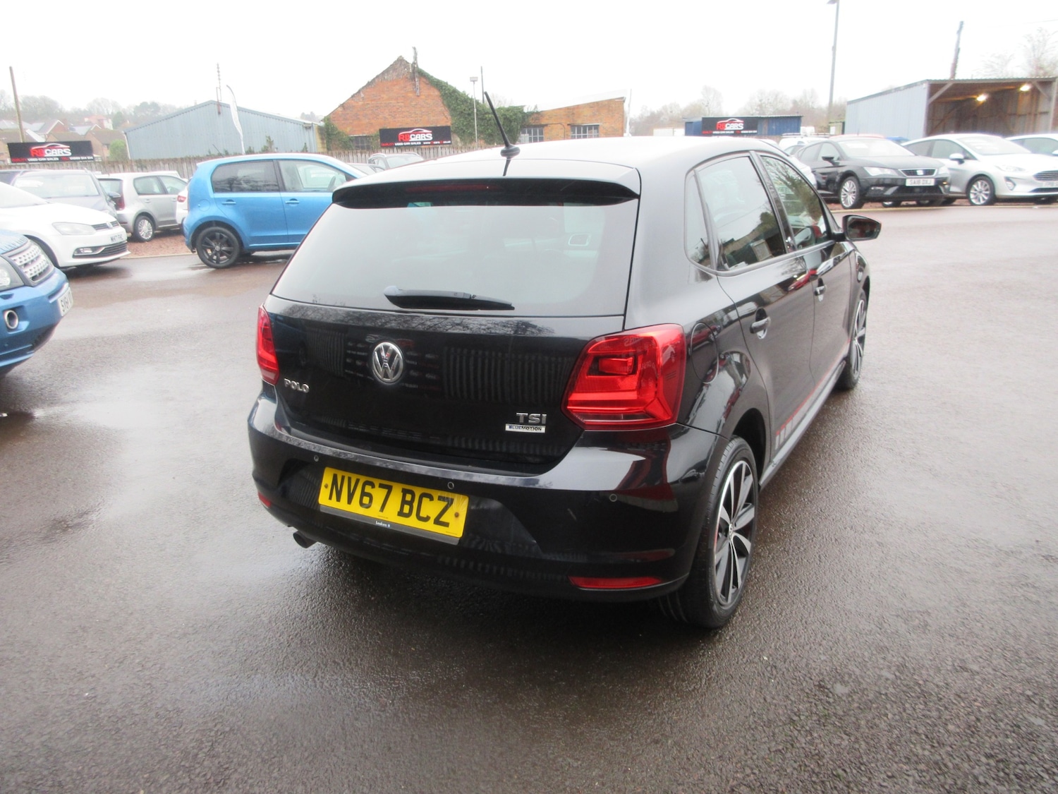 Used Volkswagen Polo 2017 for sale - 77516164: Photo 6
