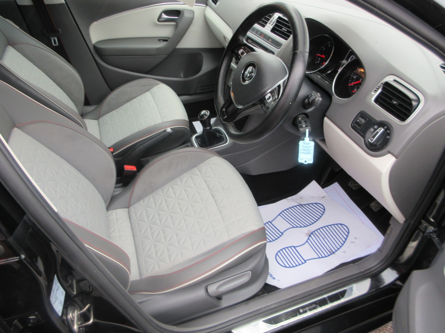 Used Volkswagen Polo 2017 for sale - 77516164: Photo 8