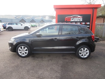 Used Volkswagen Polo 2011 for sale - 77650303: Photo