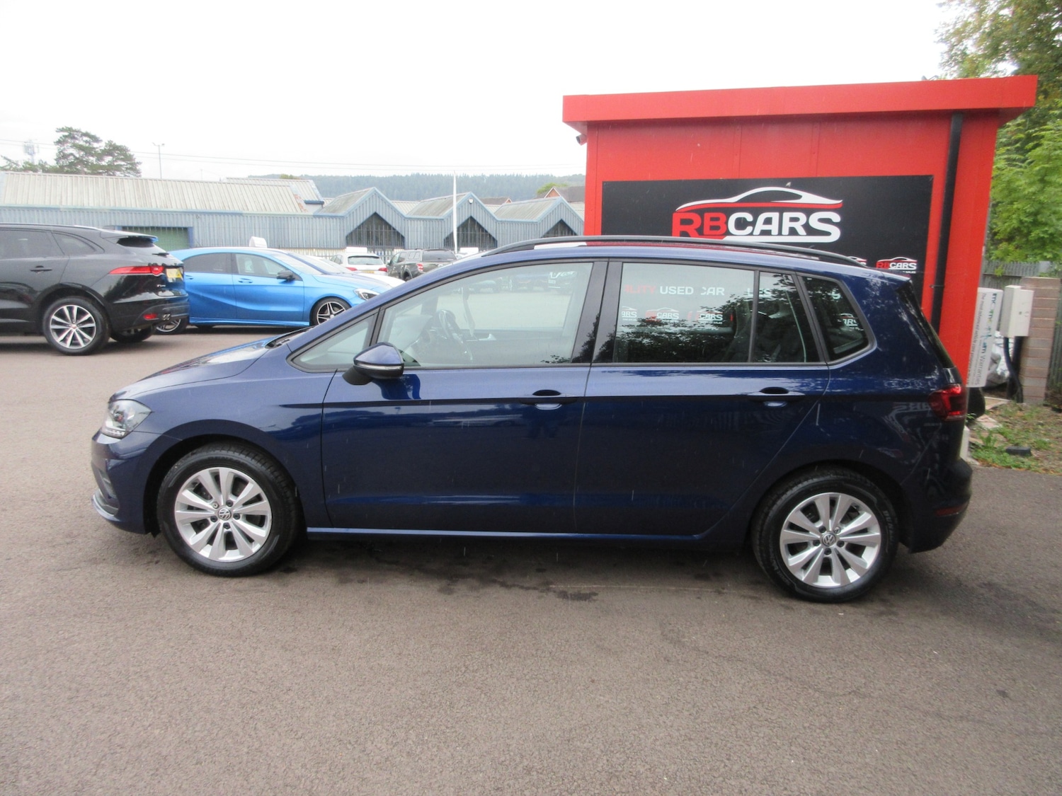 Used Volkswagen Golf SV 2018 for sale - 76036327: Photo 4