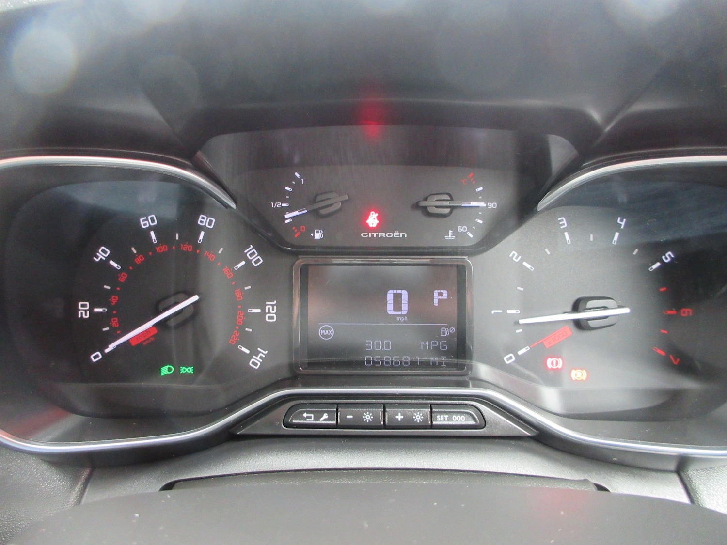 Used Citroen C3 Aircross 2018 for sale - 77662349: Photo 14