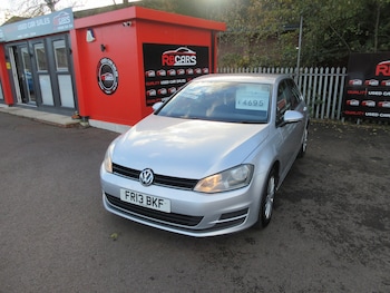 Used Volkswagen Golf 2013 for sale - 76476979: Photo