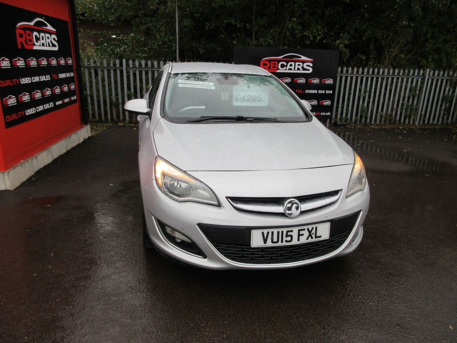 Used Vauxhall Astra 2015 for sale - 76352265: Photo 1