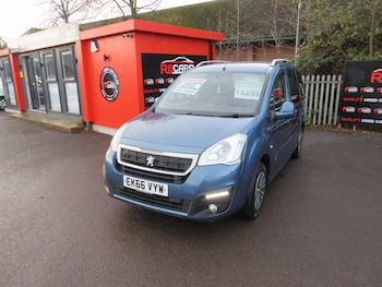 Used Peugeot Partner Tepee 2016 for sale - 76693079: Photo