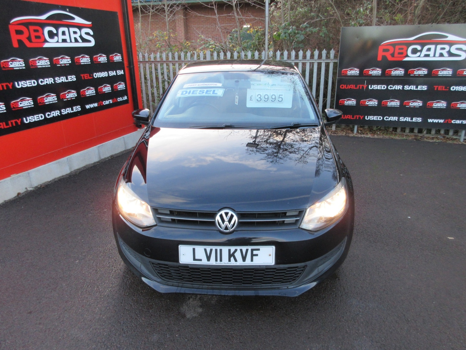 Used Volkswagen Polo 2011 for sale - 77011743: Photo 2