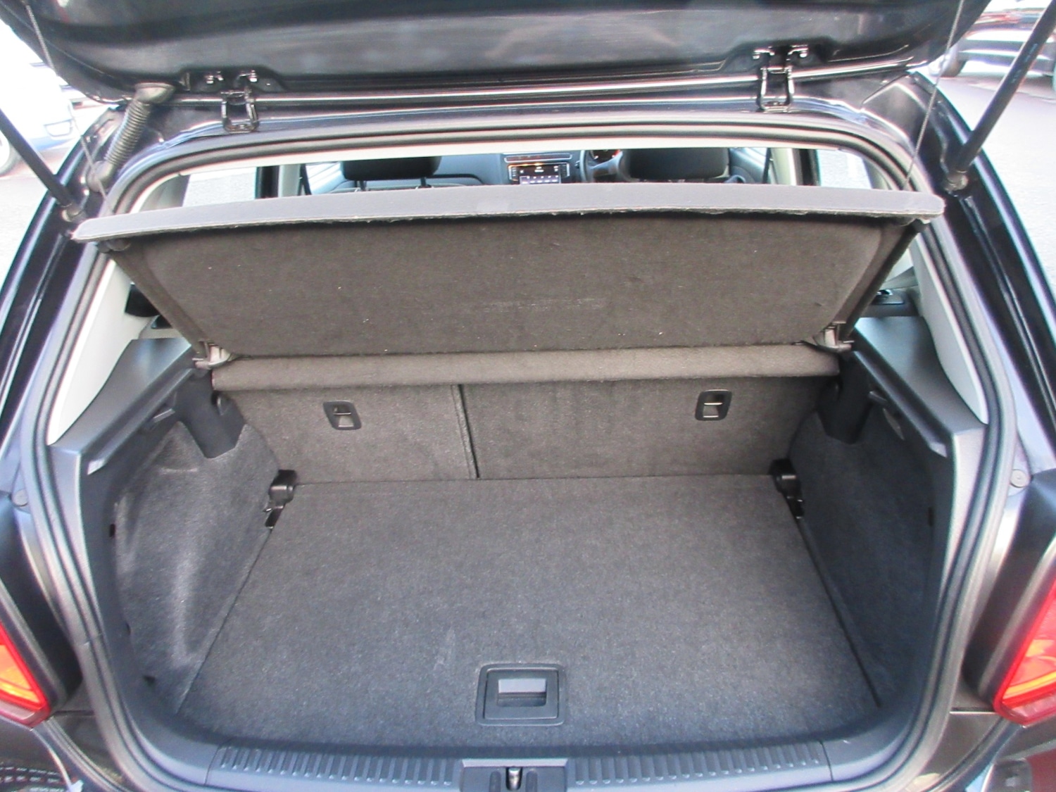 Used Volkswagen Polo 2011 for sale - 77011743: Photo 20