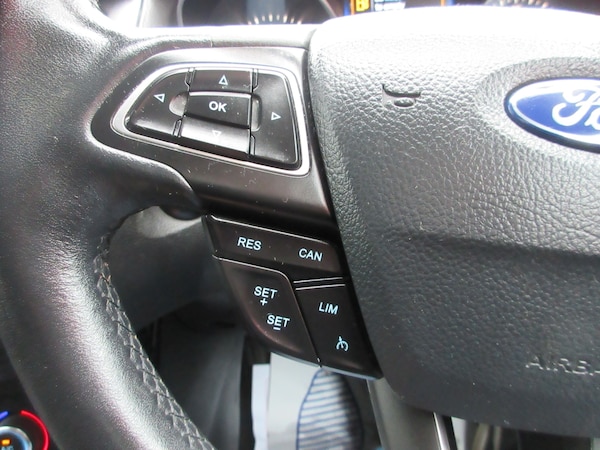 Used Ford Focus 2018 for sale - 76036542: Photo 16
