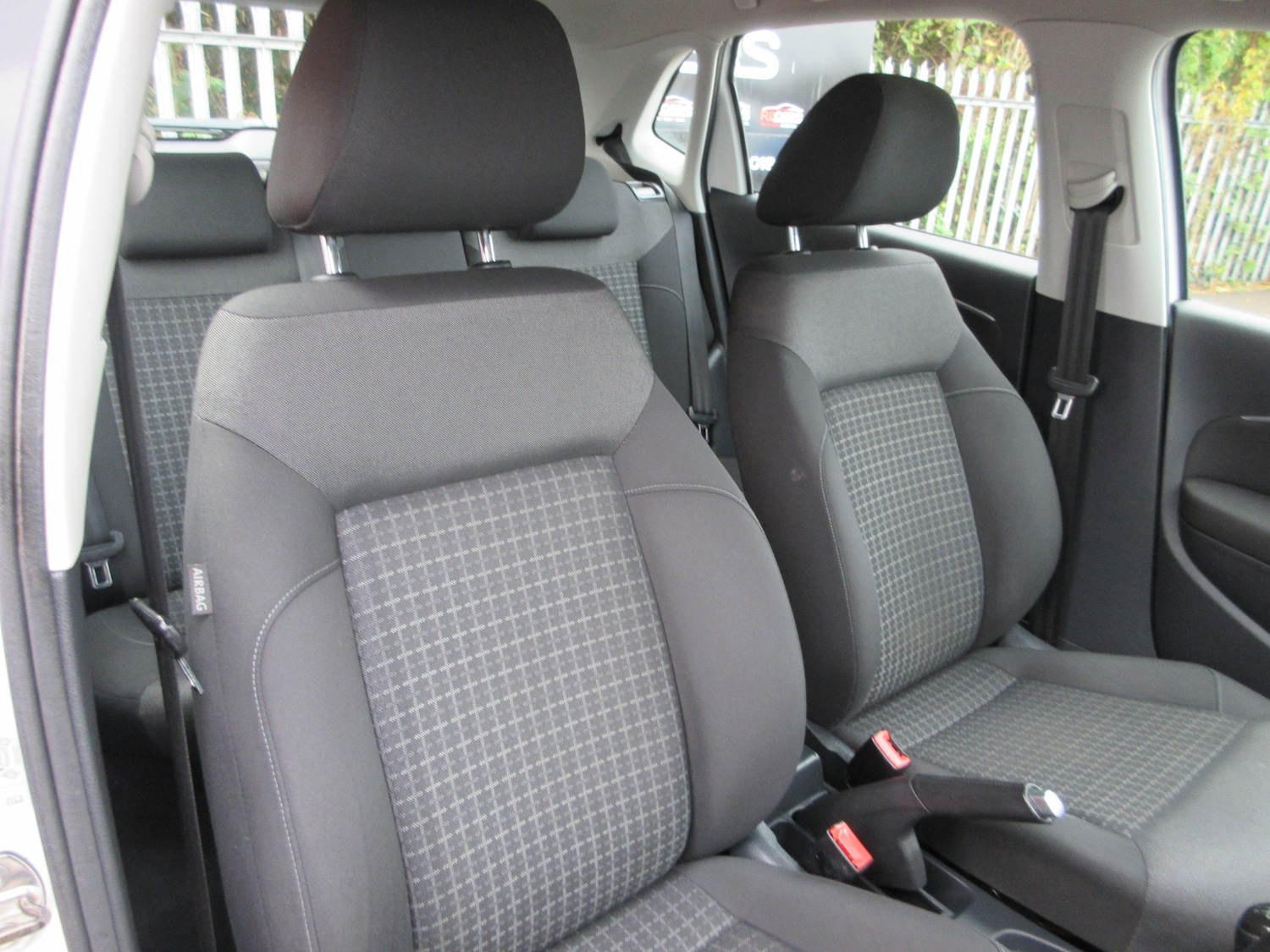 Used Volkswagen Polo 2014 for sale - 76129694: Photo 10