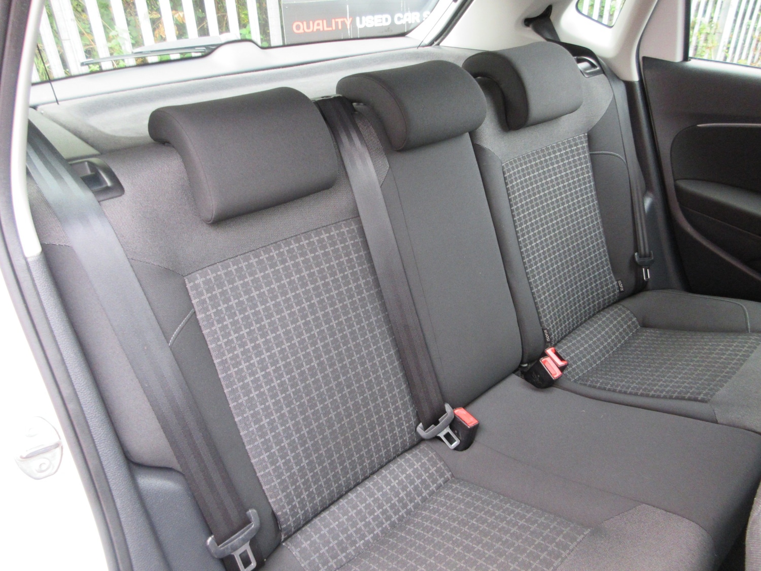 Used Volkswagen Polo 2014 for sale - 76129694: Photo 12