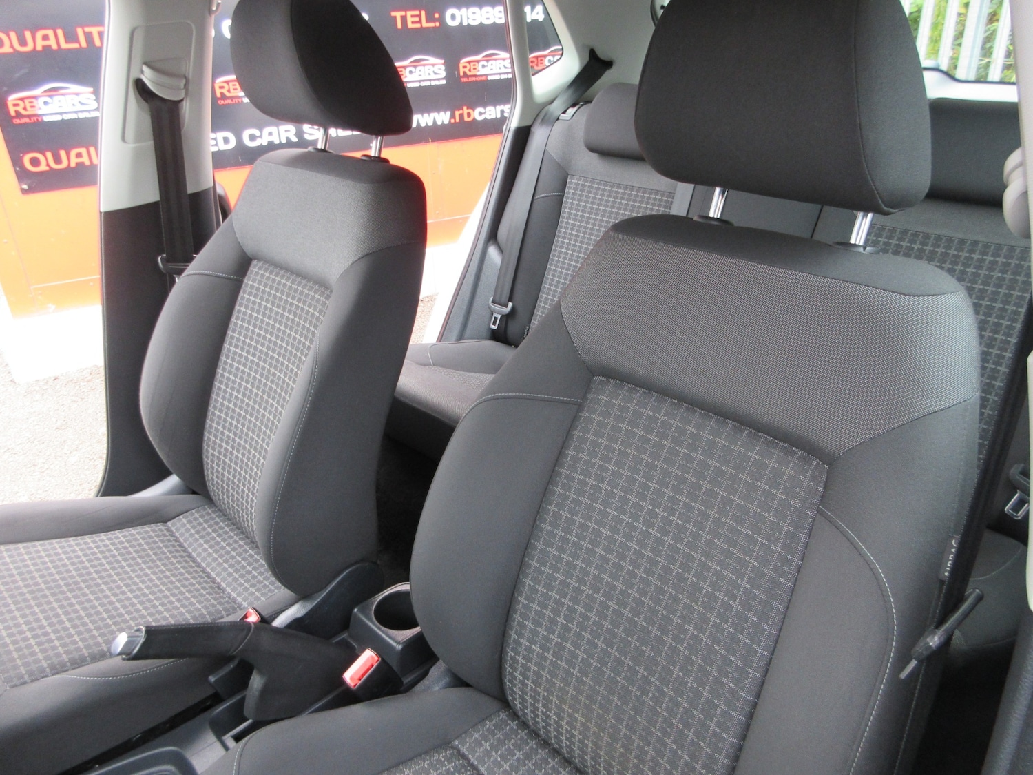 Used Volkswagen Polo 2014 for sale - 76129694: Photo 14