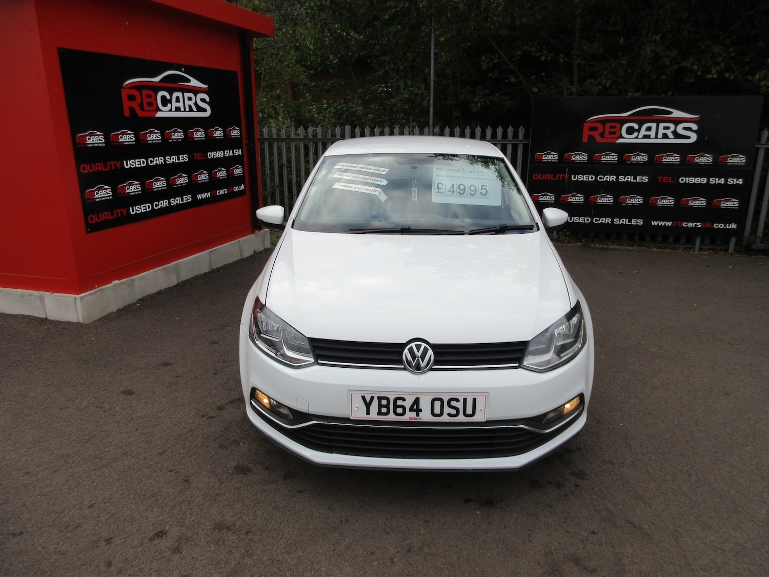 Used Volkswagen Polo 2014 for sale - 76129694: Photo 2