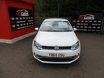 Used Volkswagen Polo 2014 for sale - 76129694: Photo
