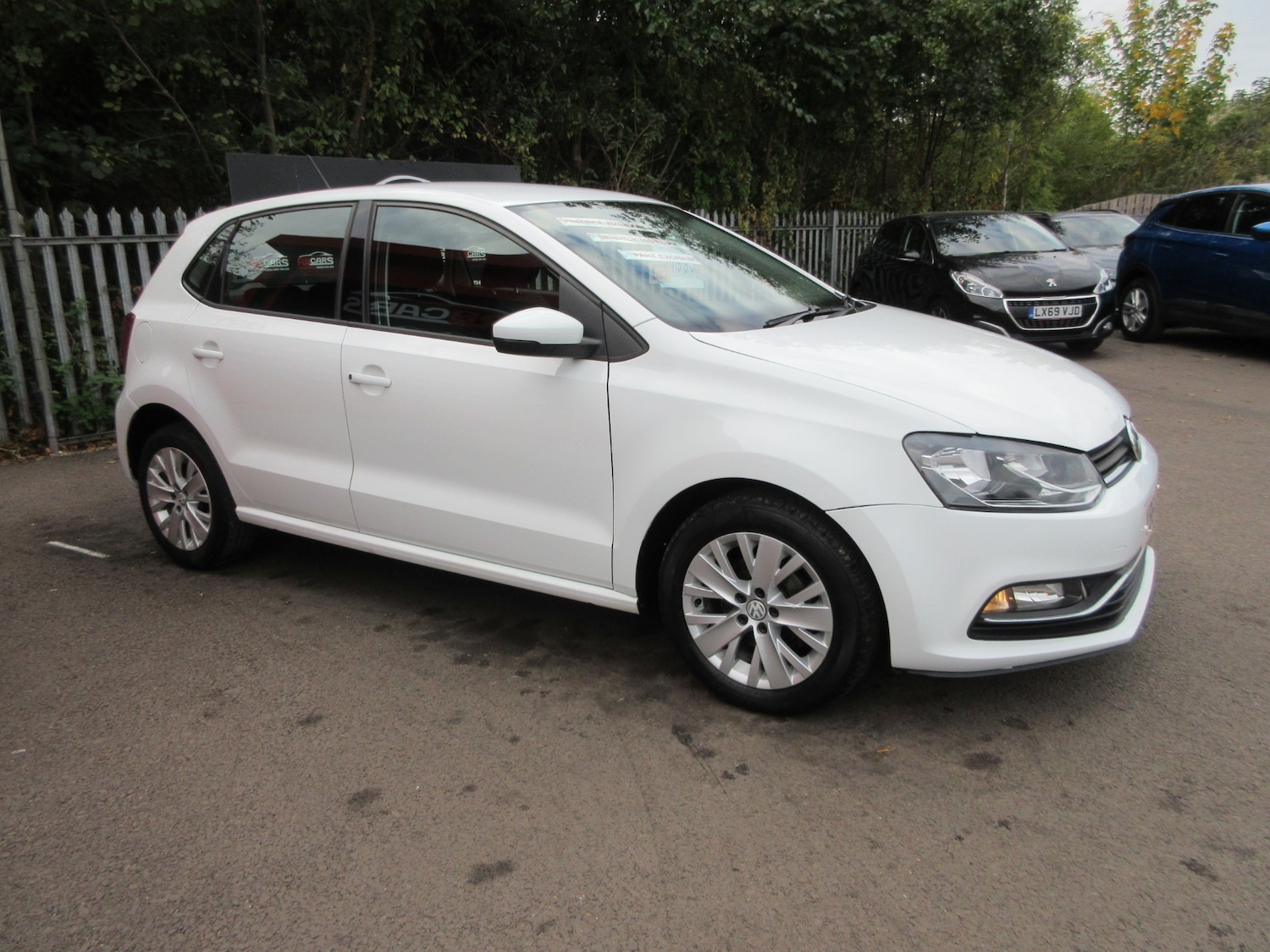 Used Volkswagen Polo 2014 for sale - 76129694: Photo 8